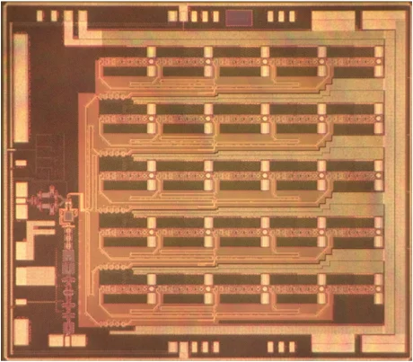 D-band TX Array with High DC-to-EIRP Efficiency die photograph