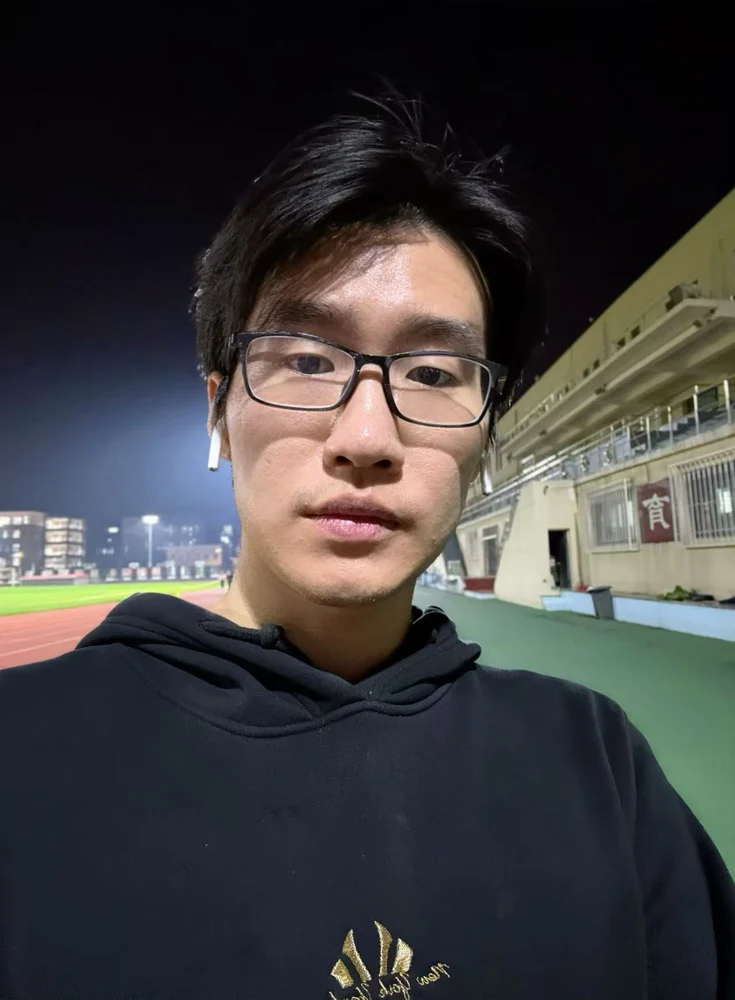 Qikai Chen (visiting student from Peking University, 2025)